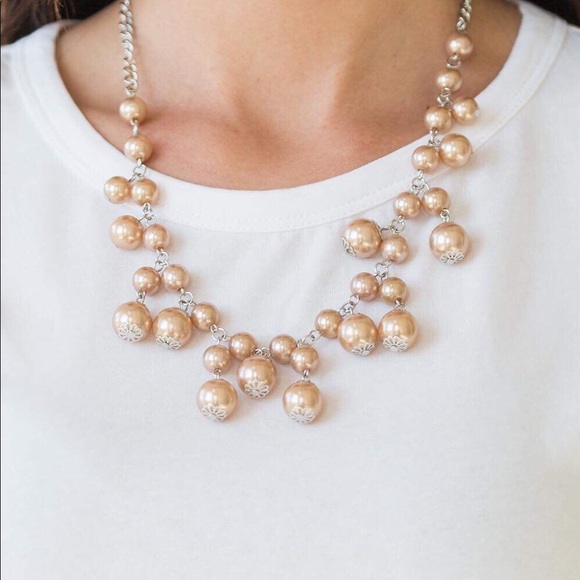 Necklaces - Picture 5 of 8